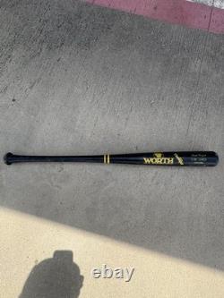 DION JAMES 1980s Vintage GAME BAT Milwaukee Brewers, New York Yankees