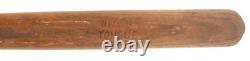 EARLY SPALDING WAGON TONGUE BASEBALL BAT No. 3/0 EARLY SPALDING WAGON TONGUE BASEBALL BAT No. 3/0