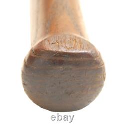 EARLY SPALDING WAGON TONGUE BASEBALL BAT No. 3/0 EARLY SPALDING WAGON TONGUE BASEBALL BAT No. 3/0