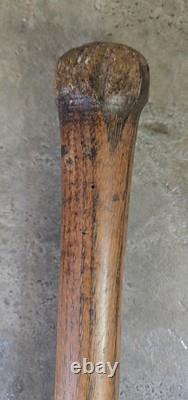 Early 1900s Draper Maynard D&M Wood Bat, No. 20. Lucky Dog No Spots Early 1900s Draper Maynard D&M Wood Bat, No. 20. Lucky Dog No Spots