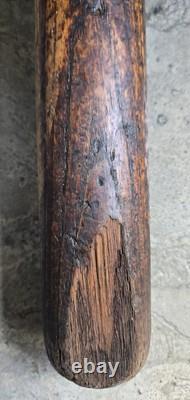 Early 1900s Draper Maynard D&M Wood Bat, No. 20. Lucky Dog No Spots Early 1900s Draper Maynard D&M Wood Bat, No. 20. Lucky Dog No Spots