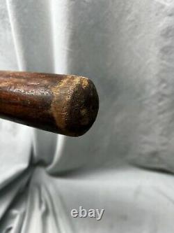 H&B Vintage Striped Baseball Bat 35 READ