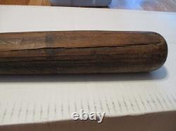 Hillerich & Bradsby Vintage Game Used Bat circa 1926 (irving) Weimer Hillerich & Bradsby Vintage Game Used Bat circa 1926 (irving) Weimer