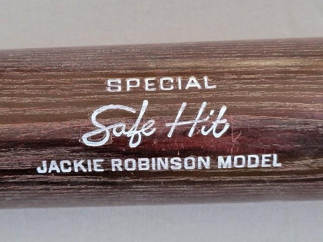 Jackie Robinson H&b 130s Model Safe Hit Baseball Bat 34 Brooklyn Dodgers Vtg Ex