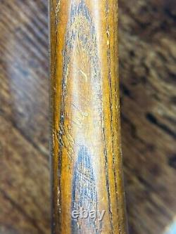 JOE DIMAGGIO1940s VINTAGE 16 MINI LOUISVILLE SLUGGER SOUVENIR BASEBALL BAT