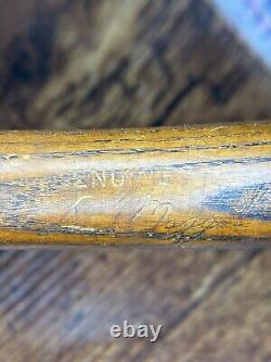 JOE DIMAGGIO1940s VINTAGE 16 MINI LOUISVILLE SLUGGER SOUVENIR BASEBALL BAT