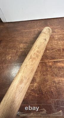 Jackie Robinson Vintage Louisville Slugger 125J Powerized Baseball Bat LL 29