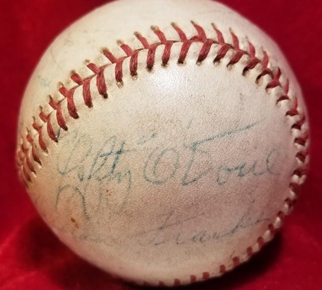 Lefty O'doul Signed San Francisco Giants Ball Team 60s Vtg Auto Rare