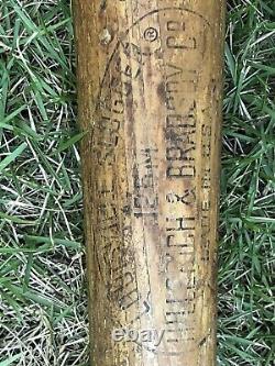 Lot 2 Vintage Antique Wooden Baseball Bats Louisville Slugger Hillerich Bradsby