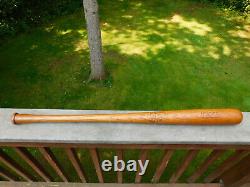 Lou Gehrig Vintage H&B Louisville Slugger Leader Baseball Bat 35 NICE Condition