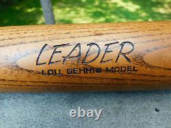 Lou Gehrig Vintage H&B Louisville Slugger Leader Baseball Bat 35 NICE Condition