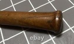 Louisville Bat Co. Antique No. 12 Vintage Baseball Bat 34 inches Louisville KY