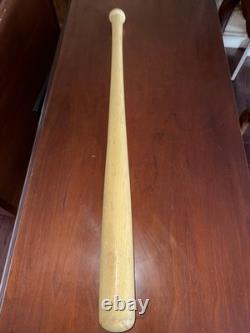 Louisville Pro Little League New York Yankees Bat Rare Vintage JOE PEPITONE