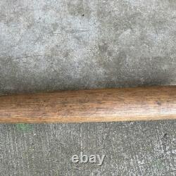 Louisville Slugger Bob Meusel Vintage 1928 Professional Model Baseball Bat