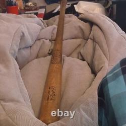 Louisville Slugger Leader Ted Kluszewski Vintage Wooden Baseball Bat No. 9
