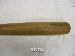 Louisville Slugger Vintage Master Bat circa 1930 Vault stamped 04 on knob