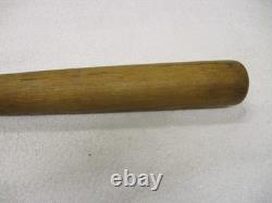 Louisville Slugger Vintage Master Bat circa 1930 Vault stamped R91 on knob
