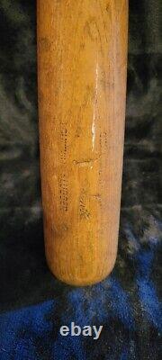 Mickey Mantle Hillerich & Bradsby Baseball Bat Vintage MLB Collectible