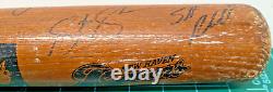 New Haven Ravens 1998 Team Signed Louisville Slugger Bat Minor League MLB No COA