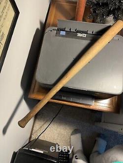 Official Ty Cobb Vintage Baseball Bat Made in the US 1909