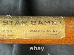 Old Vintage American Baseball 1937 Original Mini Baseball Bat Louisville Slugger Old Vintage American Baseball 1937 Original Mini Baseball Bat Louisville Slugger