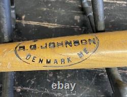 Original Early Vintage 28 RG JOHNSON Baseball Bat Hancock Lumber Denmark Maine