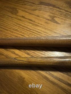 Pair Of Vintage Wooden 22 Baseball Bats Louisville Slugger 25 Brooks Robinson