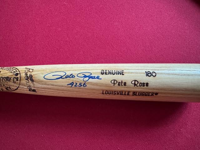 Pete Rose, Autographed (jsa) Louisville Slugger Ins Bat (scarce/vintage) Reds