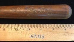 Rare Antique Vintage Yankees Lou Gehrig 16 Baseball Louisville Slugger Mini Bat