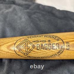 Rare Vintage Fred Lynn 4 Bagger Baseball Bat 34 Inches Rare Vintage Fred Lynn 4 Bagger Baseball Bat 34 Inches