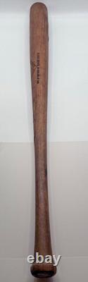 Rare Zinn Beck Bat Co 300 Type of Bat Used by Babe Ruth Vintage 1920's Rare Zinn Beck Bat Co 300 Type of Bat Used by Babe Ruth Vintage 1920's