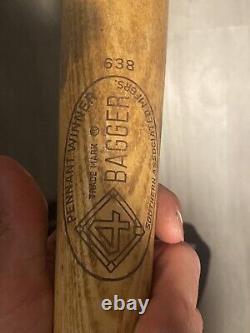 Rare vintage jackie robinson 4 Bagger Baseball Bat 34 Inches