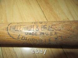 Roberto Clemente Hillerich & Bradsby Vintage Bat/125s/worn/3