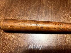 Rogers Hornsby Mini Louisville Slugger Bat Vintage Model 40 16 Inches MLB