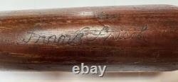 STUNNING VINTAGE FRANKIE FRISCH GOLD DECAL REACH SWITCH RESILITE BAT CIRCA 1920s