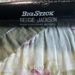 Signed Vintage Reggie Jackson Baseball Bat Rawlings Black Bat Signed Vintage Reggie Jackson Baseball Bat Rawlings Black Bat