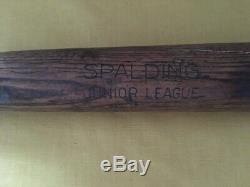 Spalding Junior League vintage baseball bat Model 25B (circa 1908-1916)
