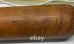 Stall & Dean Model Yankee Clipper Sailing Ship Logo Baseball Bat