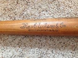 Thos. E. Wilson & Co Guaranteed 250cw Vintage Baseball Bat