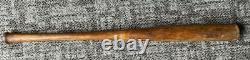 VINTAGE 1920s AJ REACH CO PLAYER MODEL CY WILLIAMS 35 Inch 39 Ounce Bat