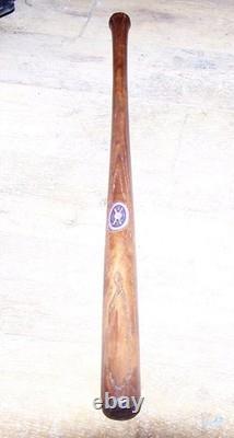 VINTAGE 1922 WOOD BAT COMMEMORATING THE 1922 WORD SERIES YANKEES vs GIANTS