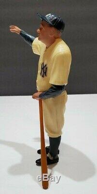 VINTAGE 1958-1963 Hartland statue Babe Ruth with ORIGINAL bat New York Yankees