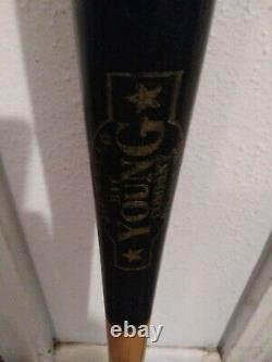 VINTAGE 1990's Chuck Knoblauch GAME USED Black Bat, New York Yankees NICE