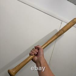 VINTAGE ADIRONDACK MODEL PERSONAL Jim LandIs-White Sox-34 INCH WOOD BASEBALL BAT VINTAGE ADIRONDACK MODEL PERSONAL Jim LandIs-White Sox-34 INCH WOOD BASEBALL BAT