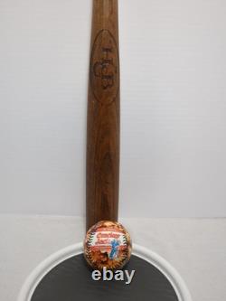 VINTAGE BASEBALL H & B Crackerjack Model Bat And Cracker Jack Ball VINTAGE BASEBALL H & B Crackerjack Model Bat And Cracker Jack Ball