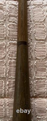 VINTAGE MICKEY MANTLE 130S H&B MODEL BAT-size 31 Special Safe Hit Wood Baseball