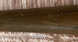 VINTAGE MICKEY MANTLE 130S H&B MODEL BAT-size 31 Special Safe Hit Wood Baseball