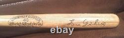 VIntage Lou Gehrig Louisville Slugger Mini Baseball Bat 16'' Hillerich & Bradsby
