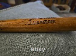 VTG 14 George Babe Ruth Louisville Slugger 125 Miniature Wood Baseball Bat B54