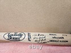 VTG Frank White AUTOGRAPHED BAT Royals Louisville Slugger P72 DiMag ESTATE VTG Frank White AUTOGRAPHED BAT Royals Louisville Slugger P72 DiMag ESTATE
